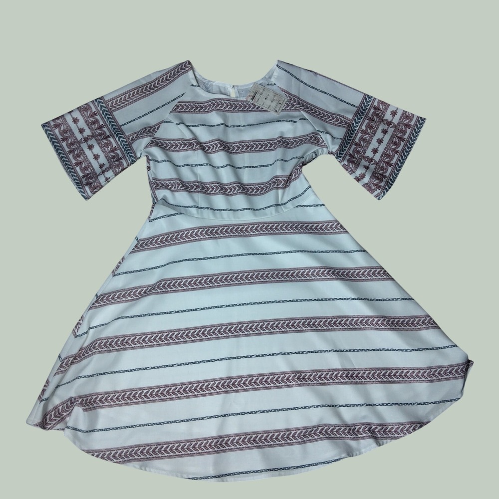 Nomads Boutique Geometric Print Fit & Flare Dress White Burgundy Small LYQ0039